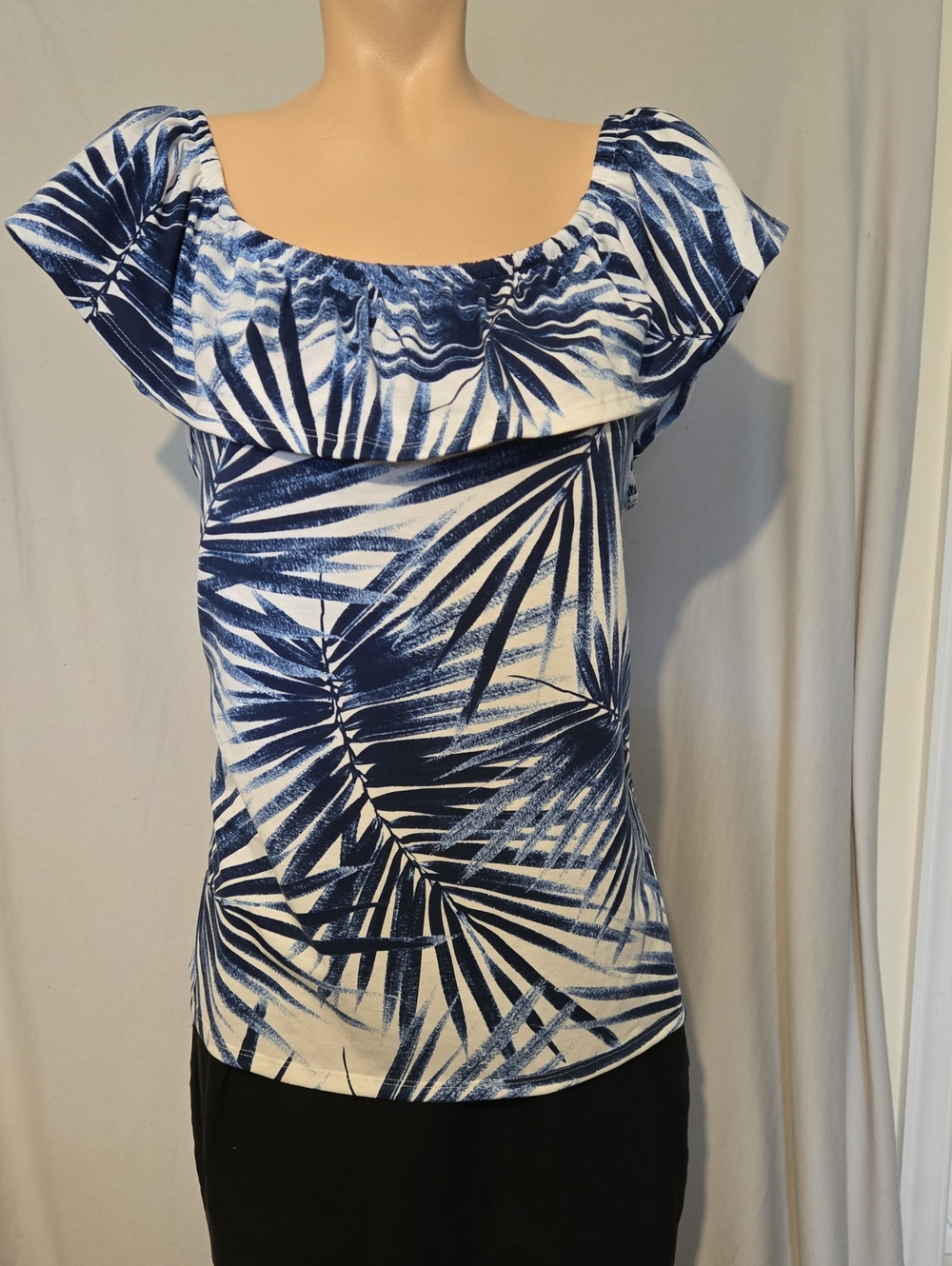 Floral and ivy boho off the shoulder top. New